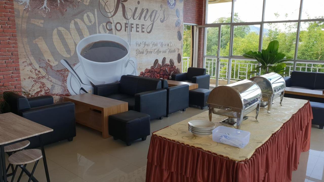 Tulip Inn Tomohon Exterior foto